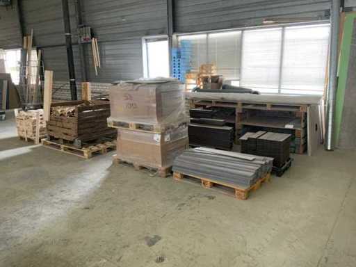 Pallet of building materials (7x)