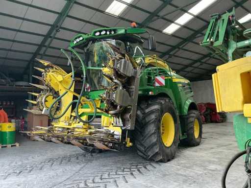 2019 John Deere 8300 Zelfrijdende Veldhakselaar
