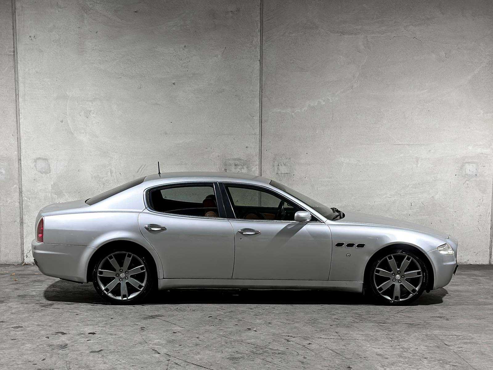 Maserati Quattroporte 4.2 V8 Duo Select 400pk 2004, 47-SB-BJ