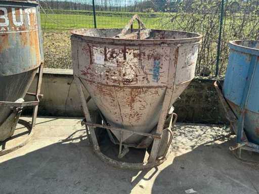 Concrete buckets
