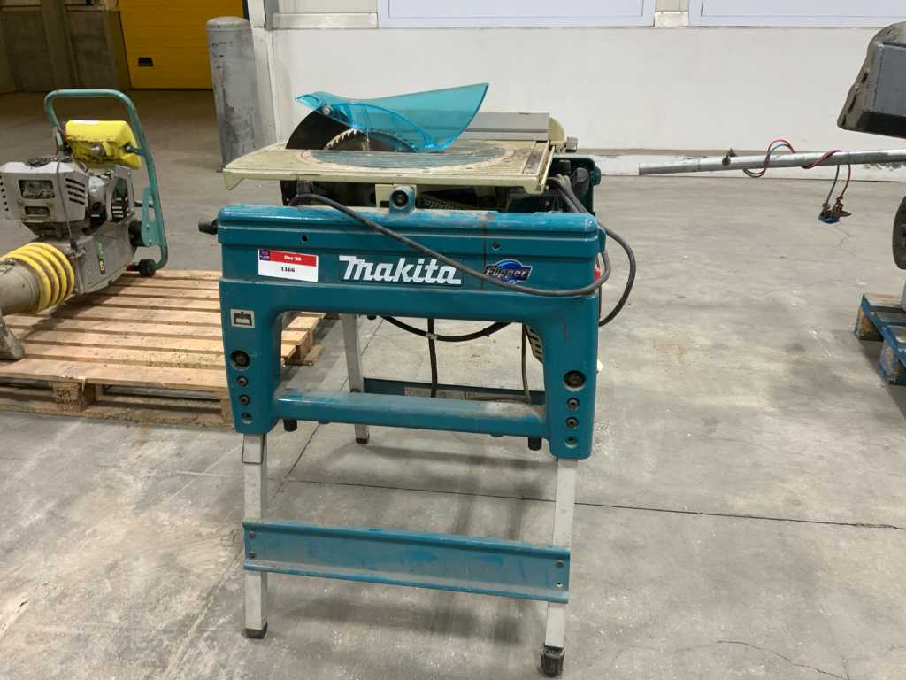 Makita flipper table online saw