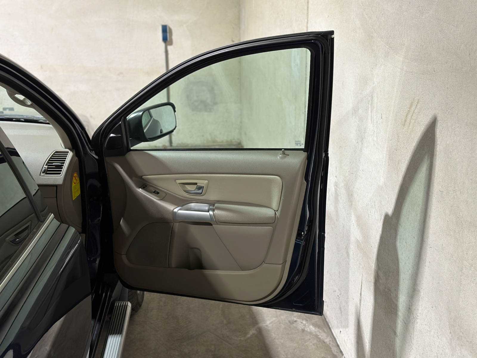 Volvo XC90 2.4 D5 Elite 163pk 2004, ZB-112-R