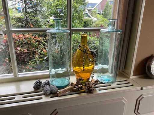 Glass vases (3x)