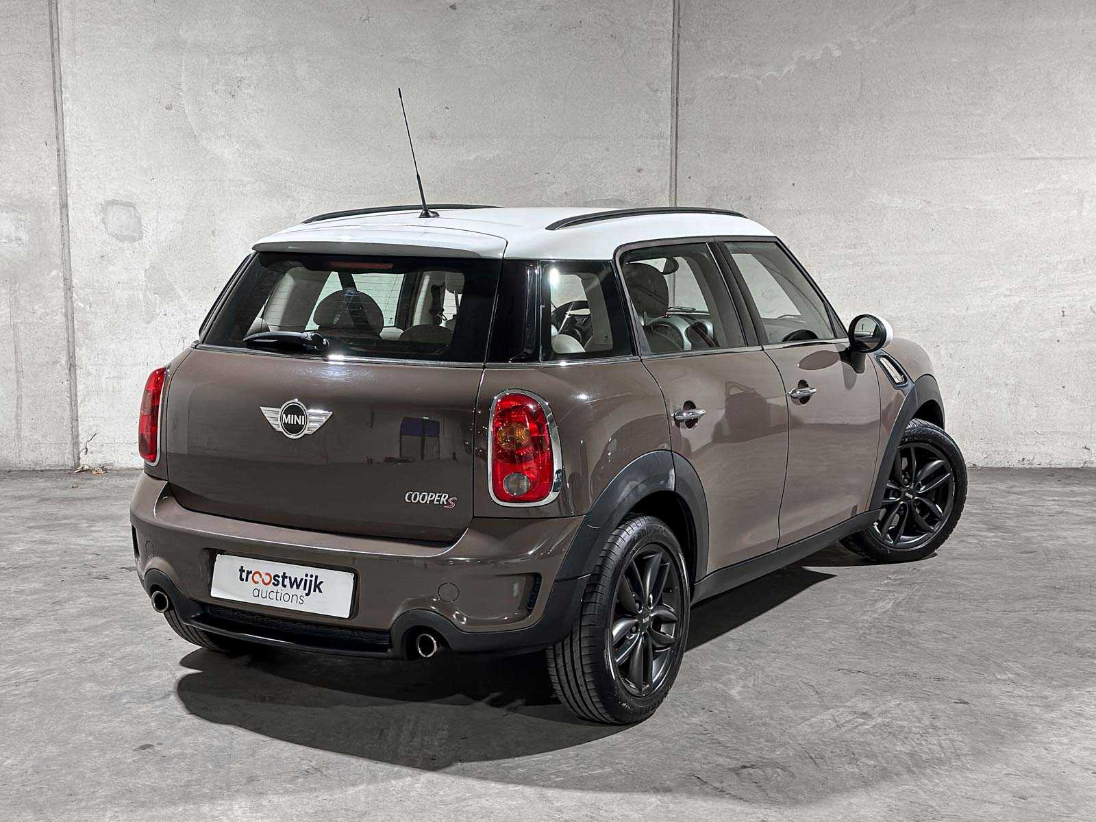 Mini Countryman Cooper S 1.6 184pk 2011 -AUTOMAAT-, XK-176-N