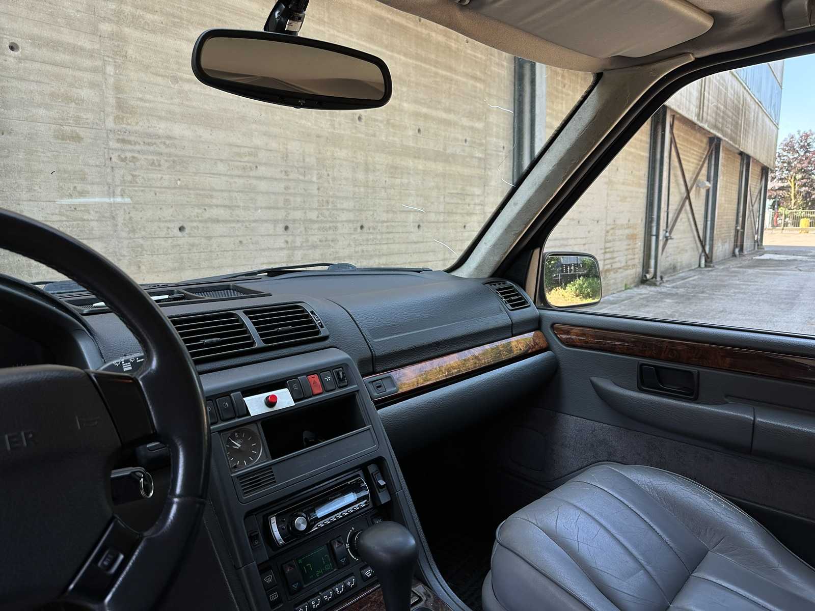Land Rover Range Rover 4.6 V8 HSE 223pk 1995, 75-FS-RZ