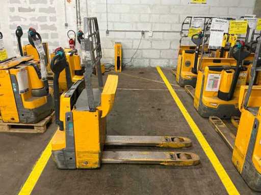 Jungheinrich - 2021 - EJE 116 19-115-54 LI - Electric Pallet Truck