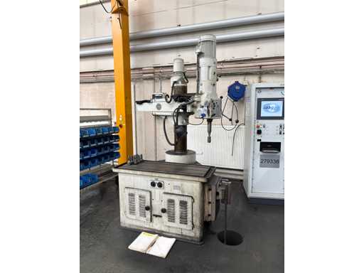DONAU DR 30 Radial Drilling Machine