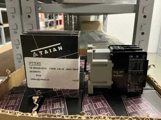 Contactori magnetici AC Lot Taian CN-18 (75x)
