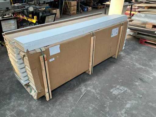 108 rebords de fenêtres blancs