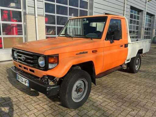 2002 - Toyota HZJ79 Pickup Landcruiser Bedrijfswagen