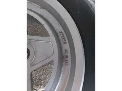 Ferrari - 1987 - 328 GTS - Overige garage inventaris Ferrari