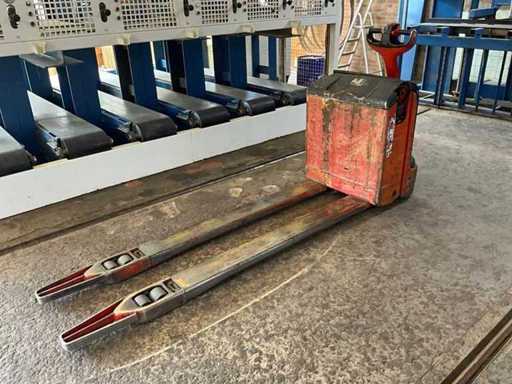 Scalpedì elettrico LINDE T18 2005