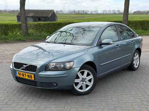 Volvo - S40 - 2.4 Summum 91-RT-NB - Personenauto - 2005