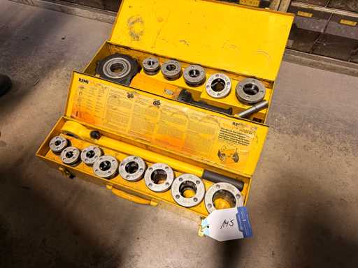 Machines à filetage REMS Lot