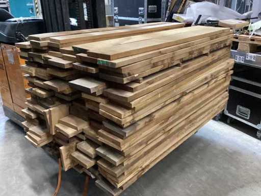 Oak prime quality planed goods / boards edged on 4 sides / wild oak / max 1.70m long / max width board 20cm / thickness board 30mm / dry air-dried