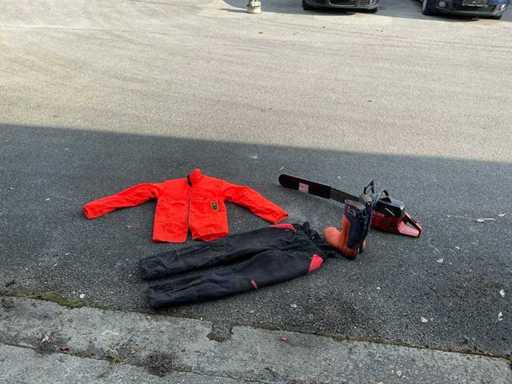 Bosbeschermingsuitrusting met Jonsered kettingzaag