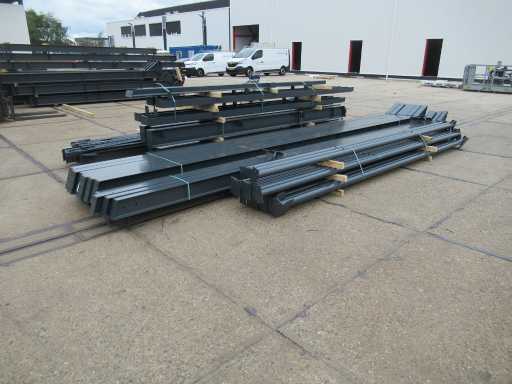 Staalconstructie 14 x 20 meter (280m2)
