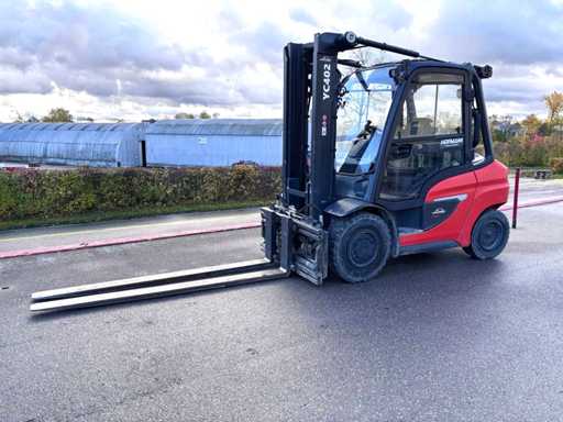 D | Site closure: Large range of spare parts and accessories for excavators and construction machinery