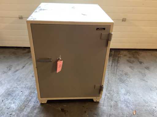 Money Safe - 90x77x105 cm - Vaults