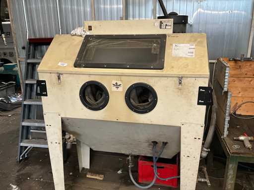 2009 NN SBC 420 cabina di sabbiatura