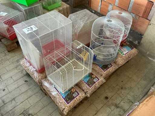 Stock of various accessories for animals