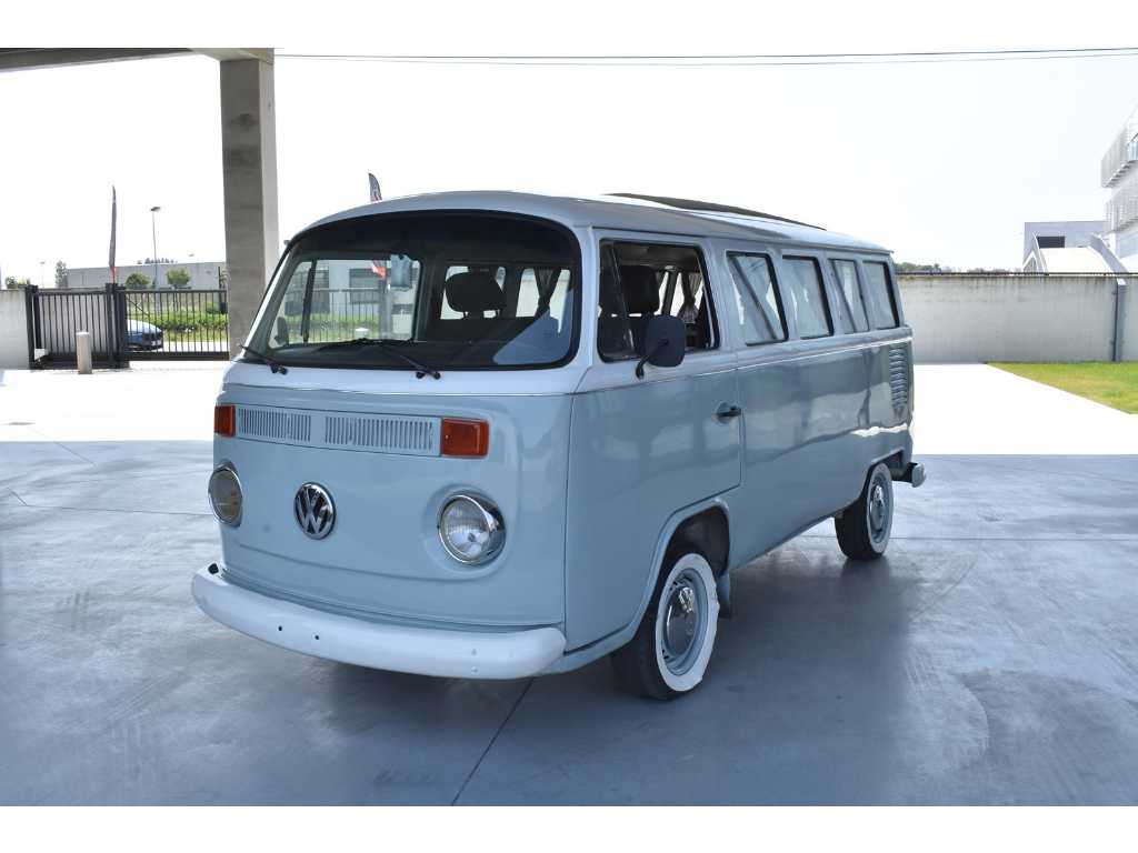 VOLKSWAGEN T2