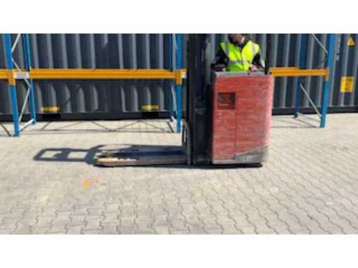 aaf7cae0-4e94-4140-922f-16e079dfedcd.mp4