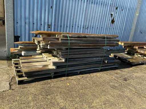 Série de divers bois de jardin