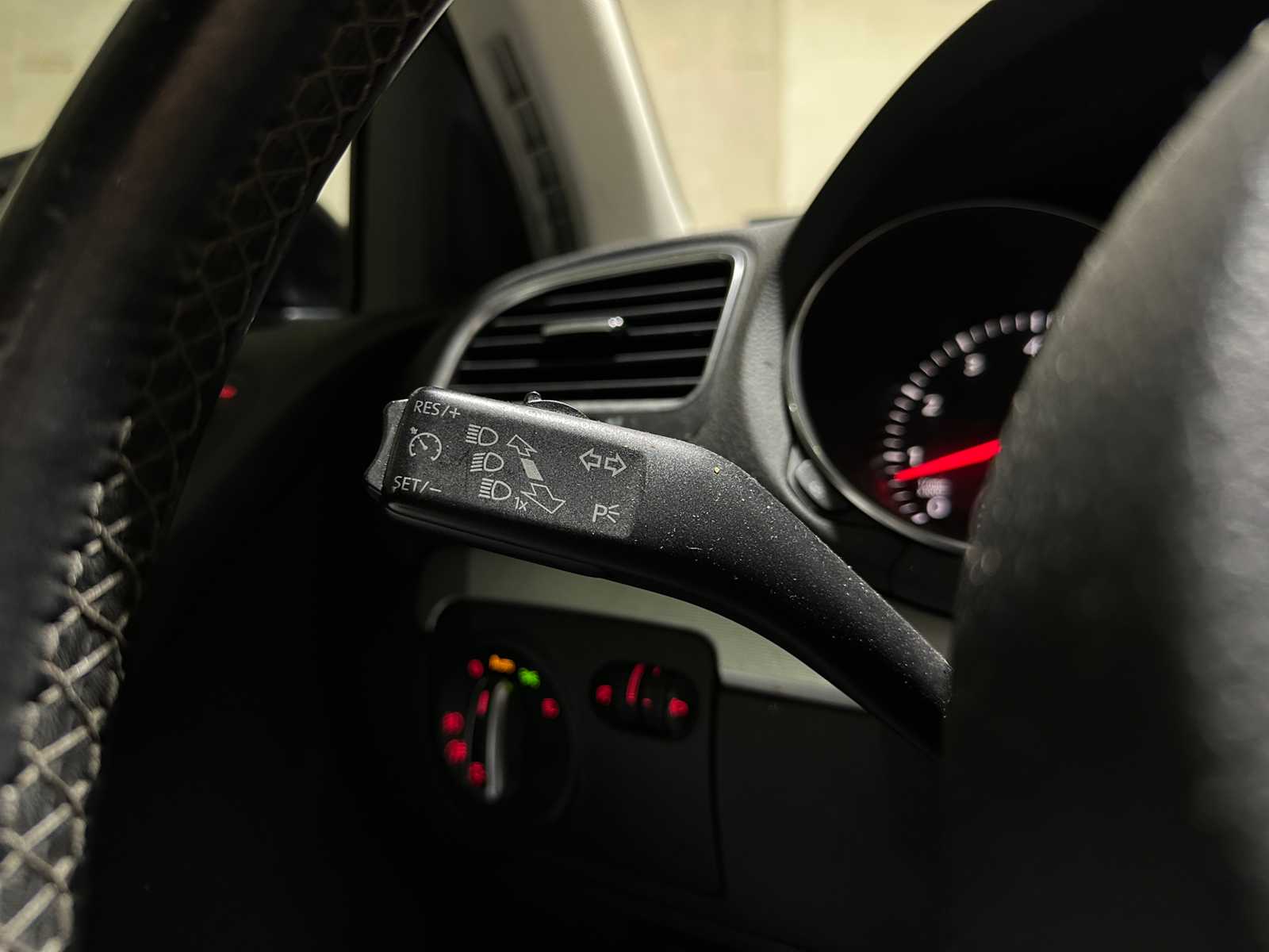Volkswagen Golf 1.2 TSI Trendline 86hp 2010, N-091-ZF