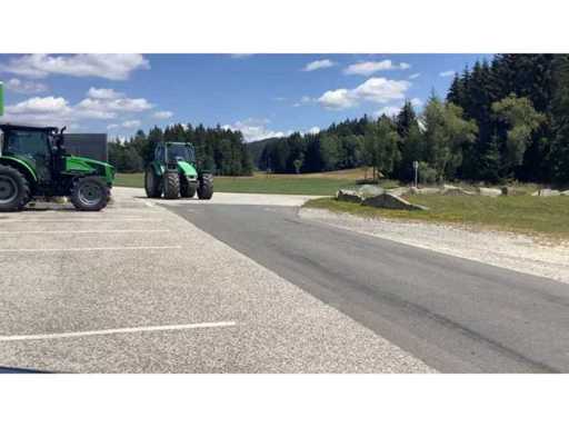 Deutz%2520Agrotron.mp4