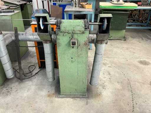 Machine à meuler double pierre
