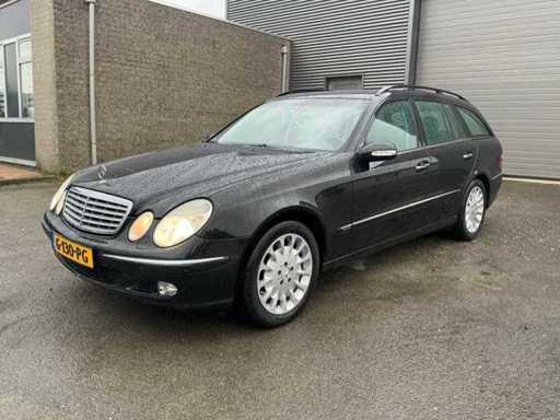 Mercedes-Benz - 2004 - E-klasa Combi - 500 Elegance 4-Matic - Samochód (G-130-PG)