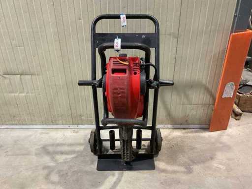 Atlas Copco Benzinschutzschalter mit Straßenwagen