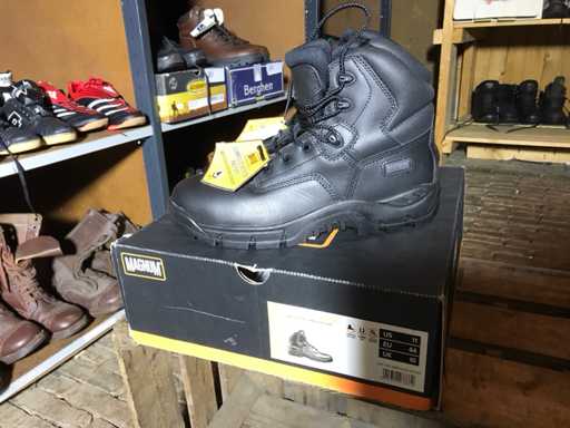 Chaussures de travail Magnum Precision sitemaster à embout en acier