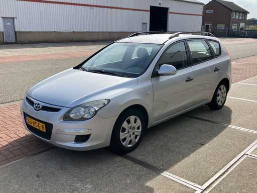 Hyundai i30 CW 1.6i Active Cool, 53-HDG-8