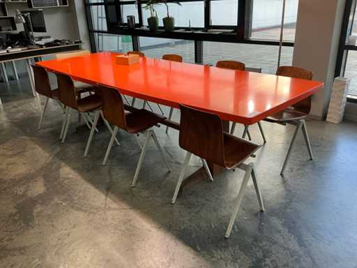 Stó? sto?ówkowy z krzes?ami