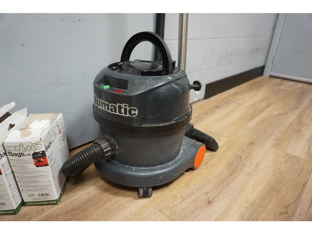 Numatic - Vacuum cleaner