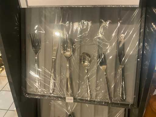 103 delig bestek voor 12 personen