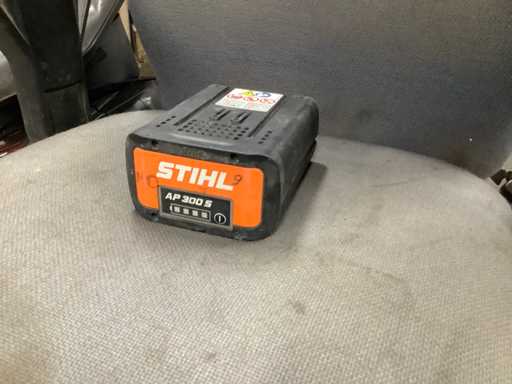 Stihl AP300S Akku