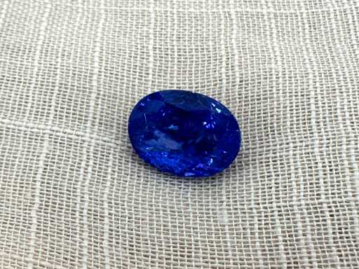 Tanzaniet 6.90 carat natuurlijke tanzaniet gecertificeerd