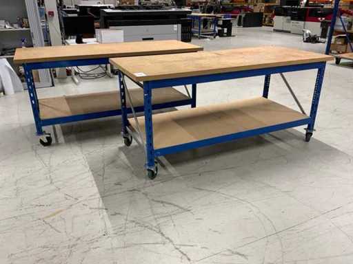 Mobile work table (2x)
