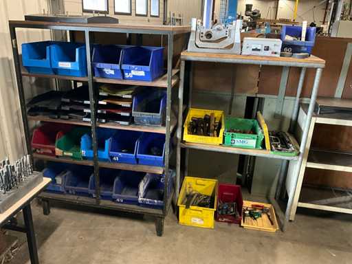 Partia narzędzi z rackiem