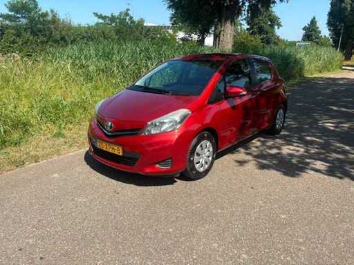 Toyota Yaris 1.0 VVT-i Aspiration, 25-XPH-8