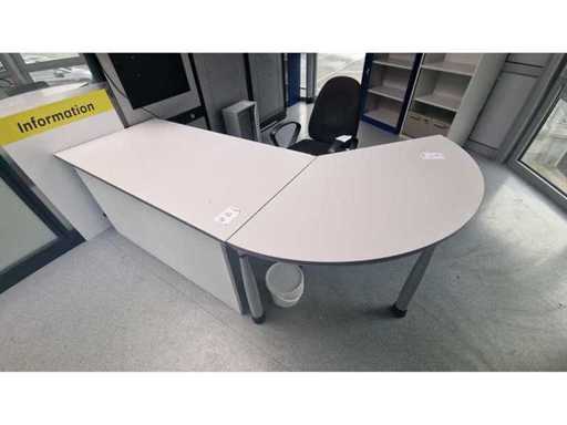 Lista Office - Arbeitsplatz mit Stuhl und Korpus - Shop furniture