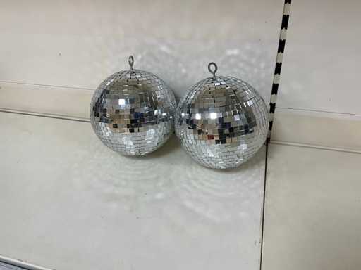 Disco balls (2x)