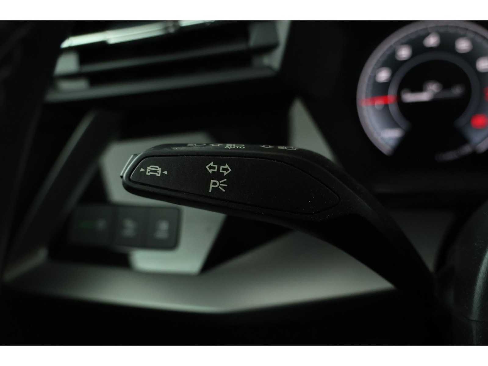 Audi A3 Limousine 30 S edition TFSI 111pk 2020, JVV-36-V