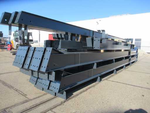 Staalconstructie 15 x 40 meter (600m2)