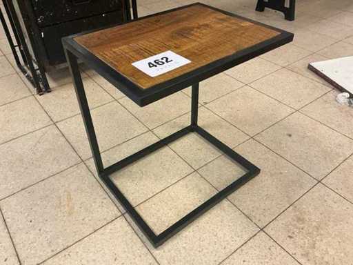 Bijzettafeltje