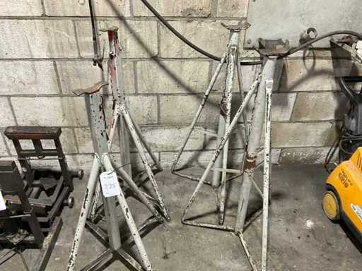 Axle stands (4x)