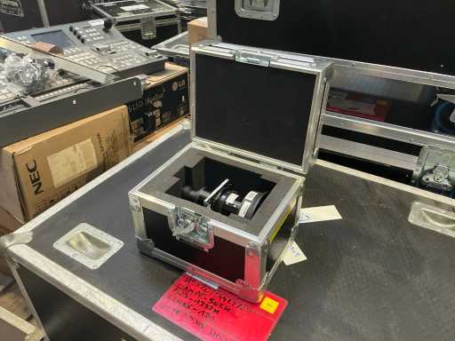 Christie - DHD0.8 - Obiectiv fix